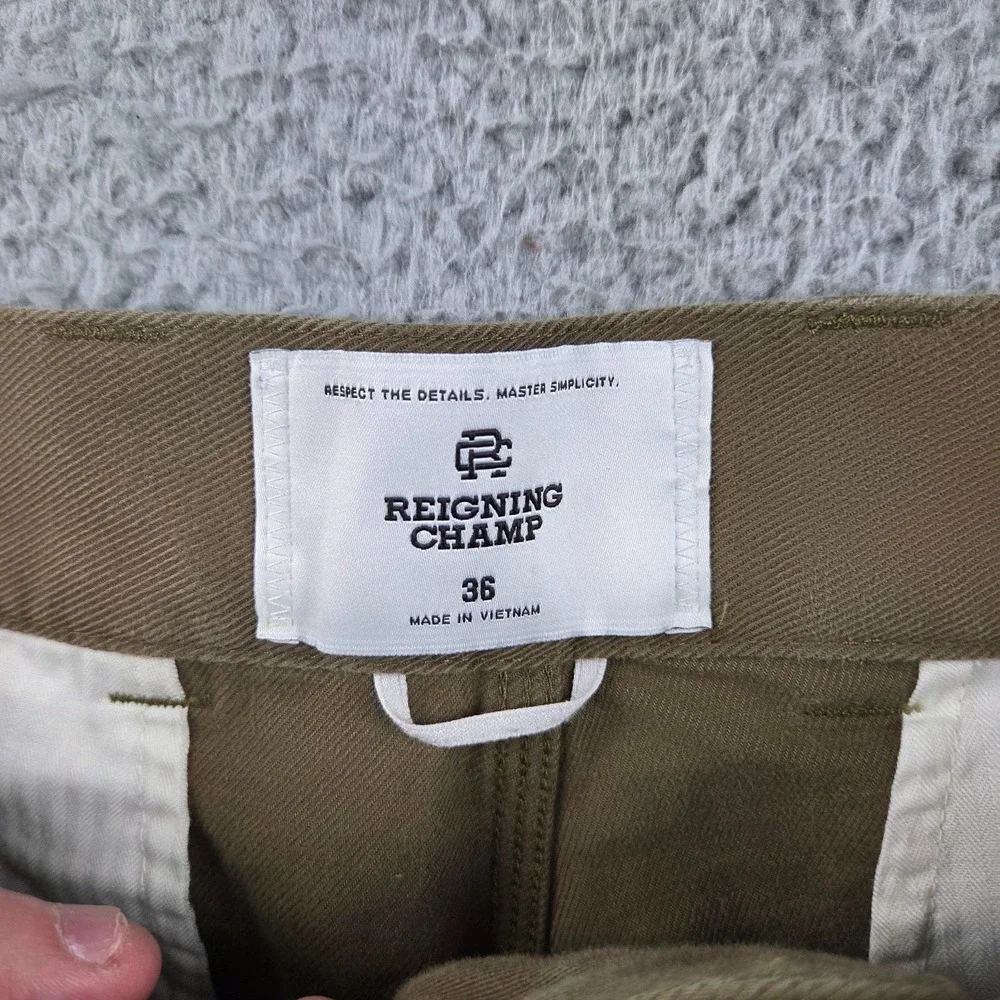 Reigning Champ measurement order